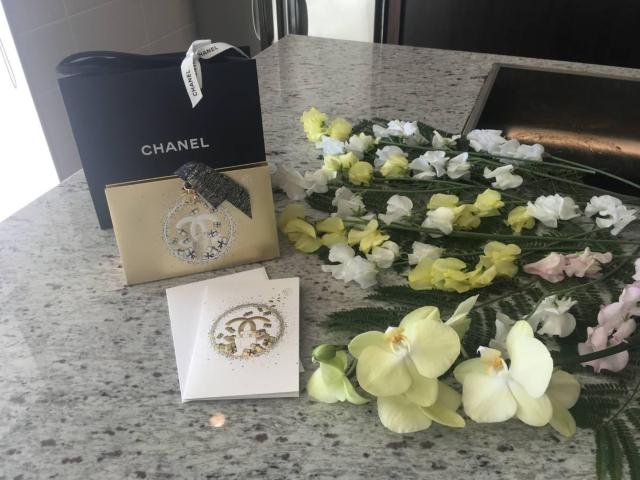 ★CHANEL★コスメパッケージショッパー箱(3)★ギフトラッピング・リング付き★送料込み < ブランド  ★CHANEL★コスメパッケージショッパー箱(3)★ギフトラッピング・リング付き★送料込み < ブランドの