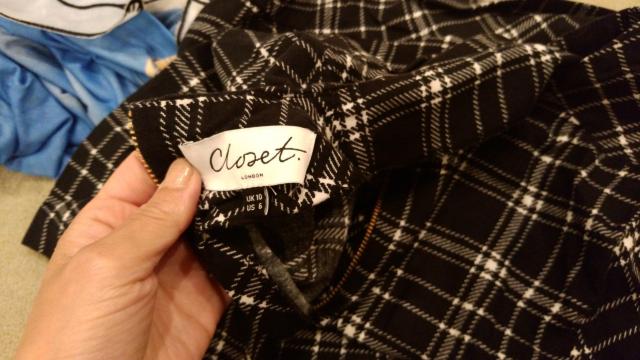 黒チェック柄ミニワンピース Closet Мサイズ < 女性ファッション  黒チェック柄ミニワンピース Closet Мサイズ < 女性ファッションの