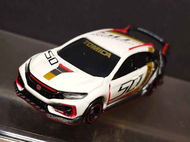 g~JTONLOdldesigned by HondagVrbNsxod q