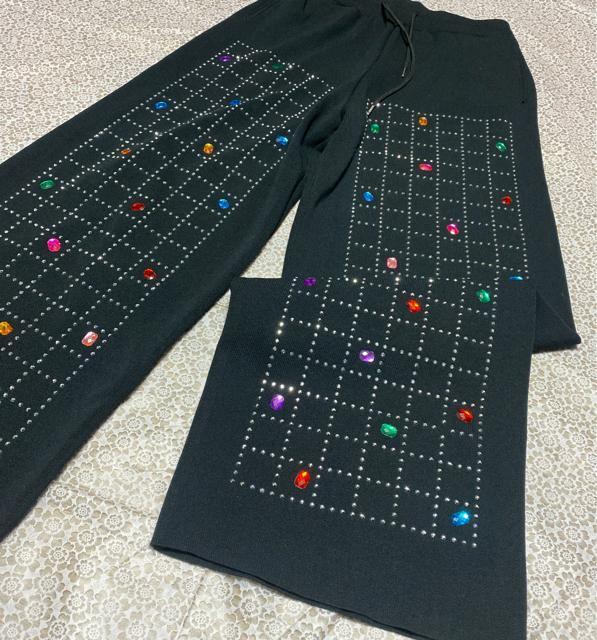 ガウチョパンツ  ニットワイドパンツ キラキラビーズ付き ウエスト調整紐付き 大きいサイズ < 女性ファッション  ガウチョパンツ  ニットワイドパンツ キラキラビーズ付き ウエスト調整紐付き 大きいサイズ < 女性ファッションの