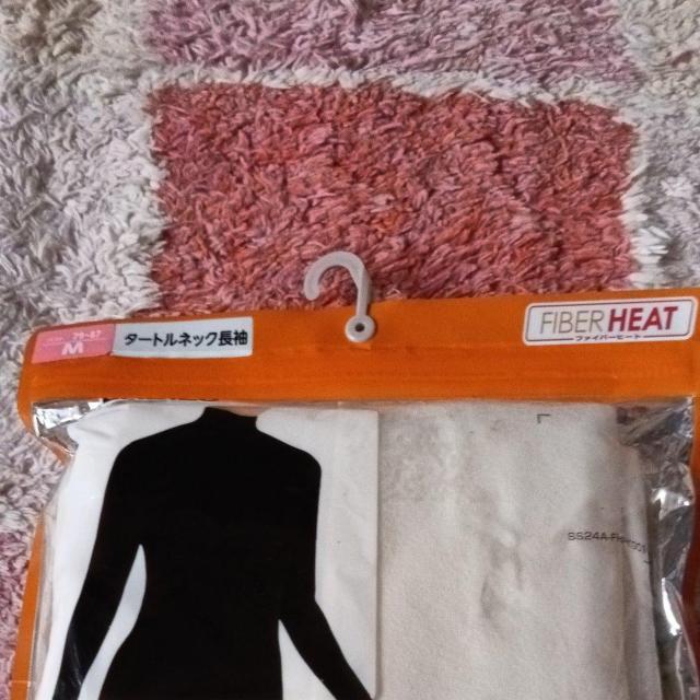 しまむらのヒートテックタートル長袖 < 女性ファッション  しまむらのヒートテックタートル長袖 < 女性ファッションの