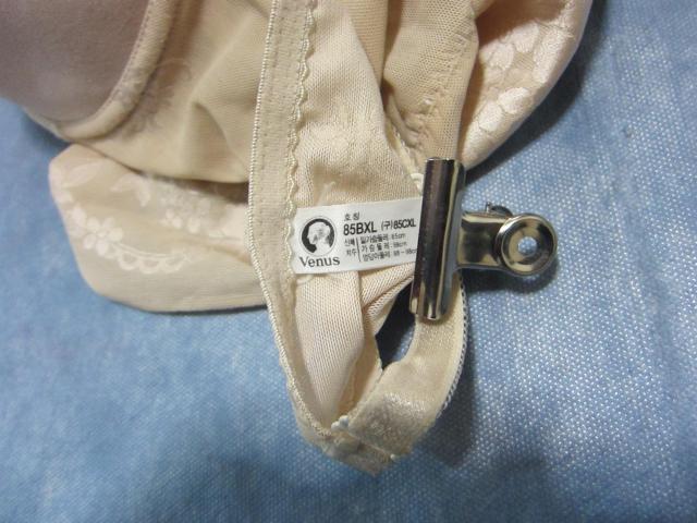 Venus�̃{�f�B�X�[�c85B�@XL �� �����t�@�b�V������ 