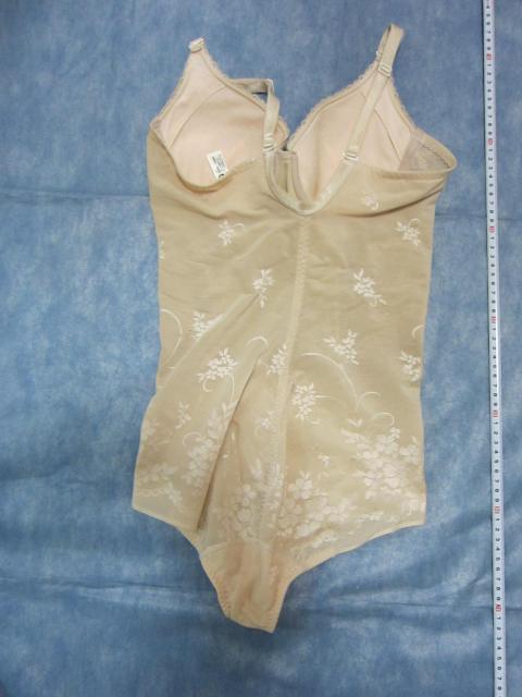 Venus�̃{�f�B�X�[�c85B�@XL �� �����t�@�b�V������ 