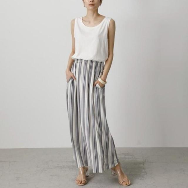 ◆AZUL by moussy/アズール◆グロッシークールワンピース★ホワイトM*冬コーデ美品♪ < ブランド ◆AZUL by moussy/アズール◆グロッシークールワンピース★ホワイトM*冬コーデ美品♪ < ブランドの