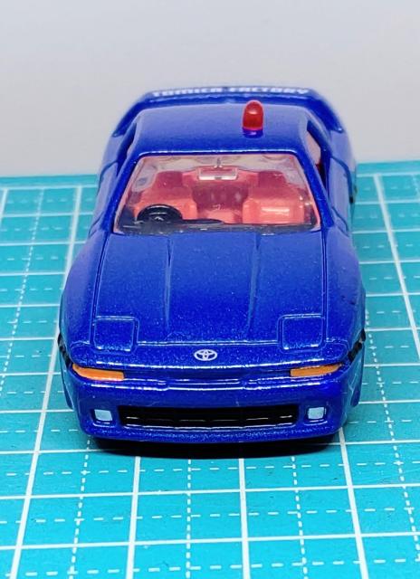 トミカ ギフト限定 トヨタ スープラ 覆面パトカー < ホビー トミカ ギフト限定 トヨタ スープラ 覆面パトカー < ホビーの