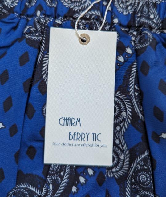 kCHARM BERRY TICOXJ[gVi  t@bV 