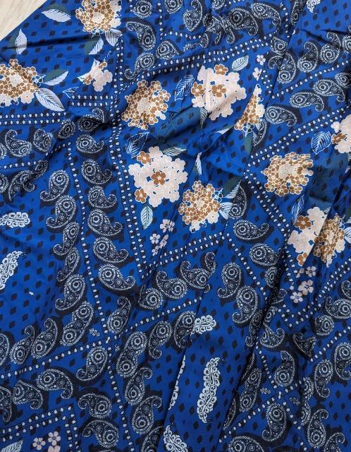 kCHARM BERRY TICOXJ[gVi  t@bV 