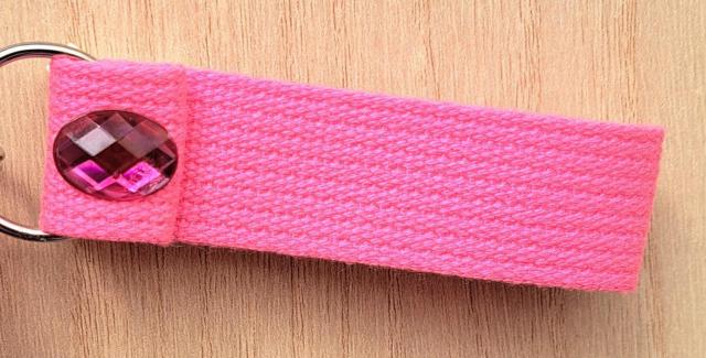 ME:I RINON 村上璃杏 キーホルダー ビビッドピンク < タレントグッズ ME:I RINON 村上璃杏 キーホルダー ビビッドピンク < タレントグッズの