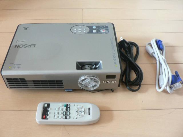 EPSON プロジェクター EMP-750  ◆リモコン付 < 家電/AV  EPSON プロジェクター EMP-750  ◆リモコン付  < 家電/AVの