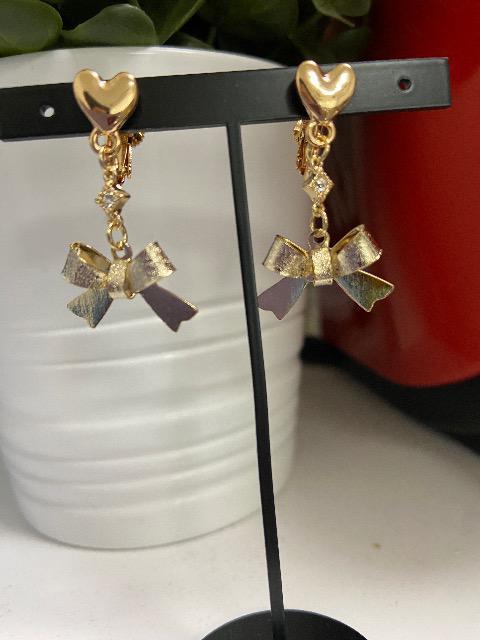 nhCh@n[gƃ{̃`[̃CO   t@bV 