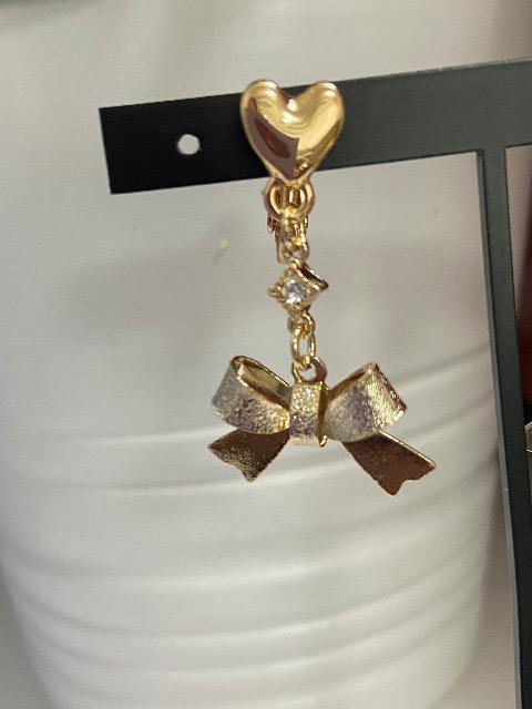 nhCh@n[gƃ{̃`[̃CO  t@bV 