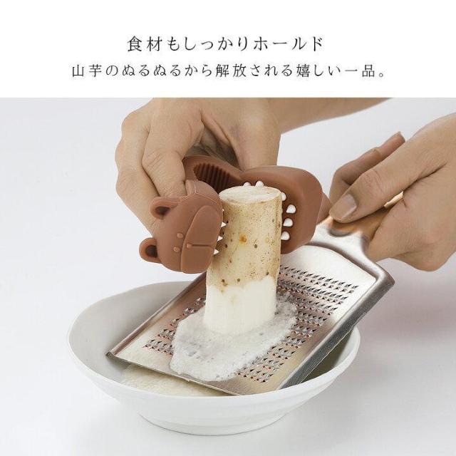 手を汚さず安全スピーディー・食材しっかり掴める♪スライサーやおろし器の調理 指楽クマとんぐ クマブラウン < インテリア/ライフ  手を汚さず安全スピーディー・食材しっかり掴める♪スライサーやおろし器の調理 指楽クマとんぐ クマブラウン < インテリア/ライフの