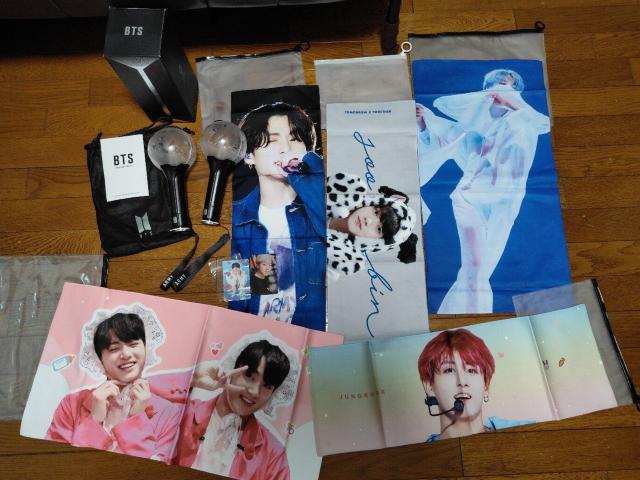 BTS ペンライト ver.3 アミボム トレカ カード ジョングク スローガン 防弾少年団 < タレントグッズ  BTS ペンライト ver.3 アミボム トレカ カード ジョングク スローガン 防弾少年団  < タレントグッズの