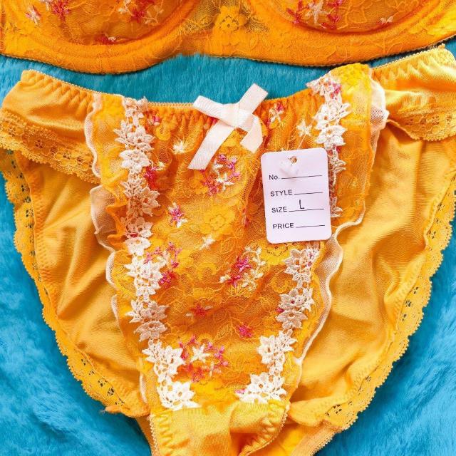 派手カワッ。。。F80×L。。ゴージャスフラワー刺繍フリルブラジャー&ショーツセット。。大きいサイズグラマーヴィヴィッドオレンジ < 女性ファッション  派手カワッ。。。F80×L。。ゴージャスフラワー刺繍フリルブラジャー&ショーツセット。。大きいサイズグラマーヴィヴィッドオレンジ < 女性ファッションの