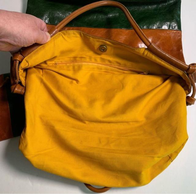 本革 レザー マルチカラー トートバッグ ツギハギ 肩掛け可能 ミニポーチ付き < 女性ファッション 本革 レザー マルチカラー トートバッグ ツギハギ 肩掛け可能 ミニポーチ付き < 女性ファッションの