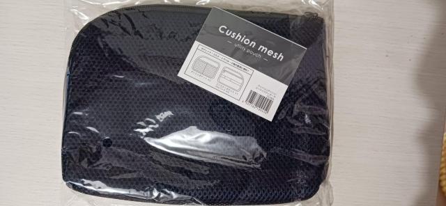 HPE クッションポーチ ネイビー 未使用 旅行 ガジェットポーチ < 女性ファッション HPE クッションポーチ ネイビー 未使用 旅行 ガジェットポーチ < 女性ファッションの