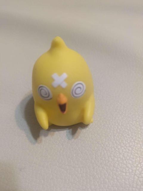 ���F���q���R�̉����~�j�t�B�M���A �Q�����ڂƃo�b�e���}�[�N������  �� �z�r�[�� 