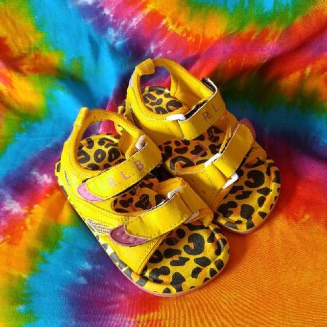激カワッ(*σ>∀<)σ豹柄サンダル■17cm■プールや水遊びに♪ < キッズ/ベビー 激カワッ(*σ>∀<)σ豹柄サンダル■17cm■プールや水遊びに♪ < キッズ/ベビーの