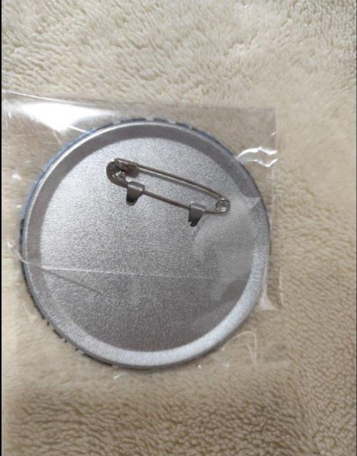 呪術廻戦 螺鈿風シリーズVol.1 缶バッジ 五条悟 B (スーツ) < アニメ/コミック/キャラクター 呪術廻戦 螺鈿風シリーズVol.1 缶バッジ 五条悟 B (スーツ) < アニメ/コミック/キャラクターの