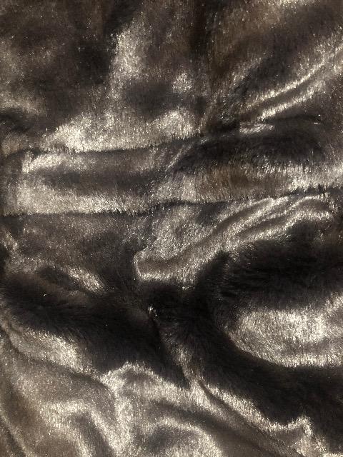 フード付きブラックファージャケット。新品未使用品。 < 男性ファッション フード付きブラックファージャケット。新品未使用品。 < 男性ファッションの