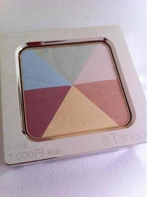 トワニー エスティチュード ラグジェ★フェースカラーパウダー★3/クール★くすみ 色補正★ < 香水/コスメ/ネイル トワニー エスティチュード ラグジェ★フェースカラーパウダー★3/クール★くすみ 色補正★ < 香水/コスメ/ネイルの