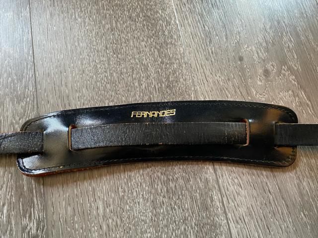 FERNANDES ギター ベース ストラップ フェルナンデス 本革 黒 < ホビー  FERNANDES ギター ベース ストラップ フェルナンデス 本革 黒 < ホビーの