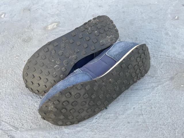NIKEXj[J[  uh 