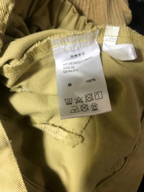新品タグ付き ○RETRO GIRL○ Fボタンミディ スカート < ブランド  新品タグ付き ○RETRO GIRL○ Fボタンミディ スカート < ブランドの