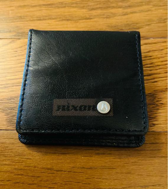 nixon ニクソン 小銭入れ コインケース レザー < ブランド  nixon ニクソン 小銭入れ コインケース レザー  < ブランドの
