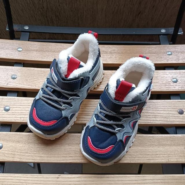 新品 15.5cm キッズ スニーカー ブルー シューズ 靴 厚底 < キッズ/ベビー  新品 15.5cm キッズ スニーカー ブルー シューズ 靴 厚底  < キッズ/ベビーの