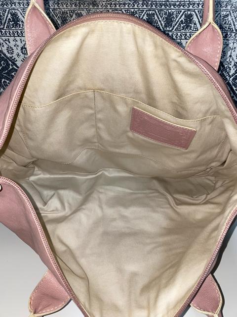 【中古品】HUNTING WORLD ハンティングワールド トートバッグ ピンク < ブランド  【中古品】HUNTING WORLD ハンティングワールド トートバッグ ピンク < ブランドの