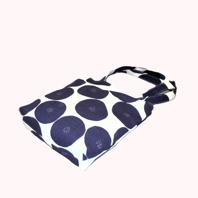 ◆くったりタイプ◆スクエアベーシックトートバッグ◆MUDDY WORKS by tomotake あんぱん◆生成り地×紺あんパン < 女性ファッション ◆くったりタイプ◆スクエアベーシックトートバッグ◆MUDDY WORKS by tomotake あんぱん◆生成り地×紺あんパン < 女性ファッションの