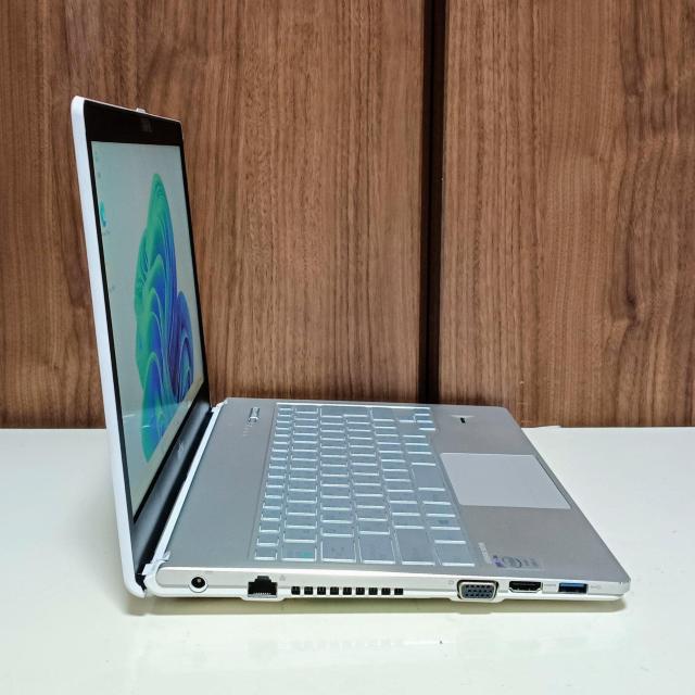 FUJITSU LIFEBOOK Corei5 メモリ12GB SSD512GB Webカメラ DVD 高解像度 Office < PC本体/周辺機器 FUJITSU LIFEBOOK Corei5 メモリ12GB SSD512GB Webカメラ DVD 高解像度 Office < PC本体/周辺機器の