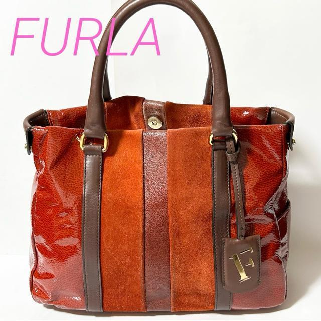FURLA フルラ ハンドバッグ レッド エナメル スエード レザー レディース 普段使い < ブランド FURLA フルラ ハンドバッグ レッド エナメル スエード レザー レディース 普段使い < ブランドの
