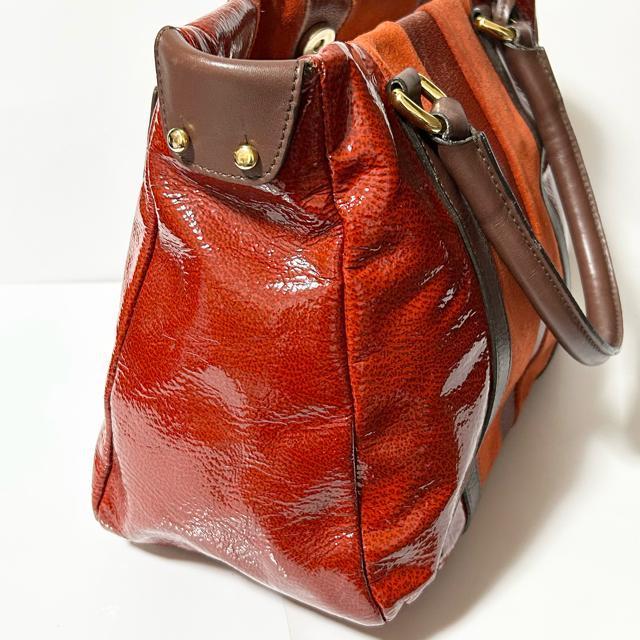 FURLA フルラ ハンドバッグ レッド エナメル スエード レザー レディース 普段使い < ブランド FURLA フルラ ハンドバッグ レッド エナメル スエード レザー レディース 普段使い < ブランドの