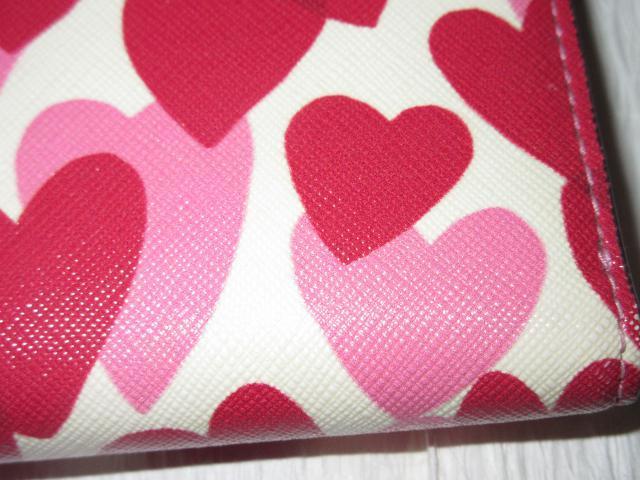 kate spade*二つ折り財布PWRU6083 692(ハートパーティ) < ブランド  kate spade*二つ折り財布PWRU6083 692(ハートパーティ) < ブランドの