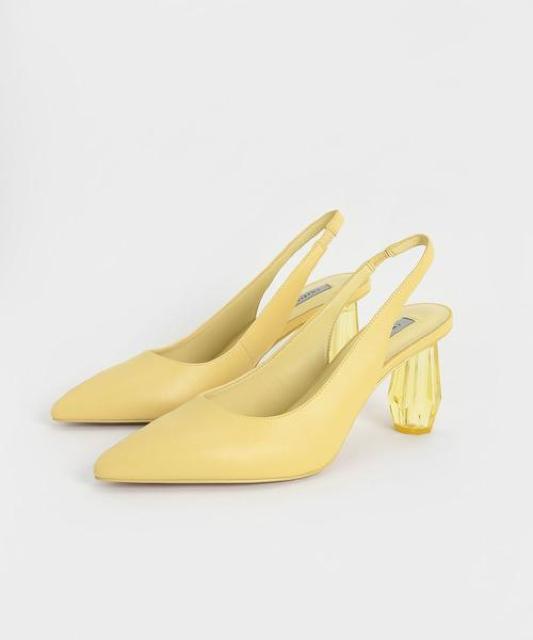 定価7,200円●CHARLES & KEITH●クリアヒール●スカルプチャーヒール スリングバックパンプス●黄色イエロー < ブランド  定価7,200円●CHARLES & KEITH●クリアヒール●スカルプチャーヒール スリングバックパンプス●黄色イエロー < ブランドの