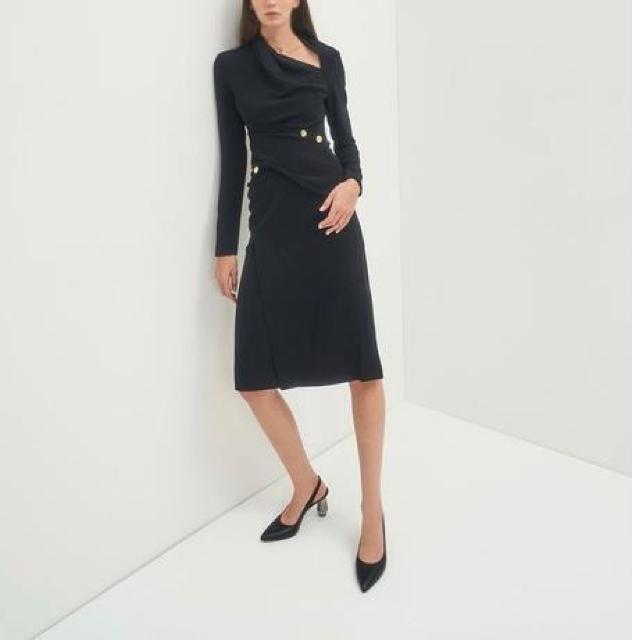 定価7,200円●CHARLES & KEITH●クリアヒール●スカルプチャーヒール スリングバックパンプス●黄色イエロー < ブランド  定価7,200円●CHARLES & KEITH●クリアヒール●スカルプチャーヒール スリングバックパンプス●黄色イエロー < ブランドの