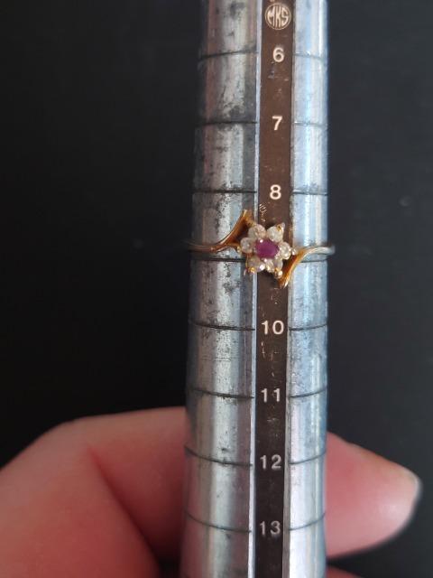 9号サイズの指輪です。 < 女性アクセサリー/時計  9号サイズの指輪です。 < 女性アクセサリー/時計の