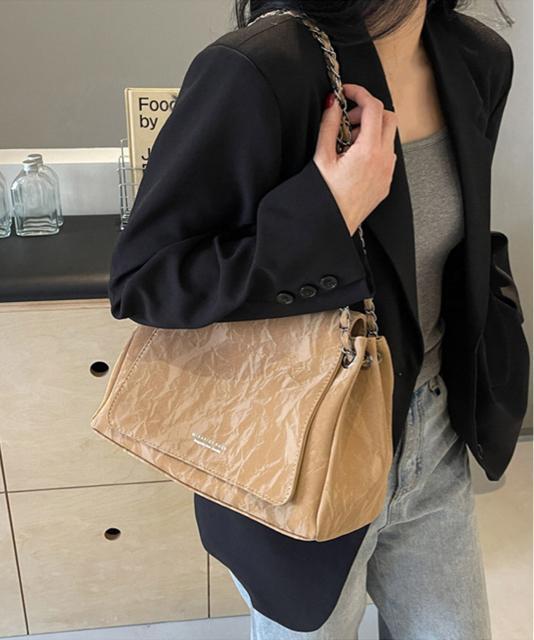 送料無料 新品 トートバッグ レディース チェーンバッグ < 女性ファッション  送料無料 新品 トートバッグ レディース チェーンバッグ < 女性ファッションの