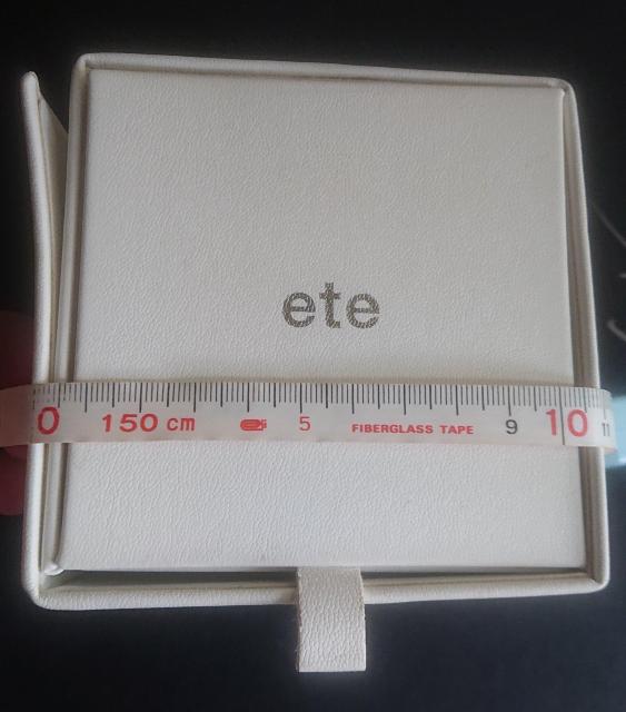 ete エテ メンバーズギフト アクセサリーケース ジュエリーケース ホワイト 非売品 廃盤品 < ブランド  ete エテ メンバーズギフト アクセサリーケース ジュエリーケース ホワイト 非売品 廃盤品 < ブランドの