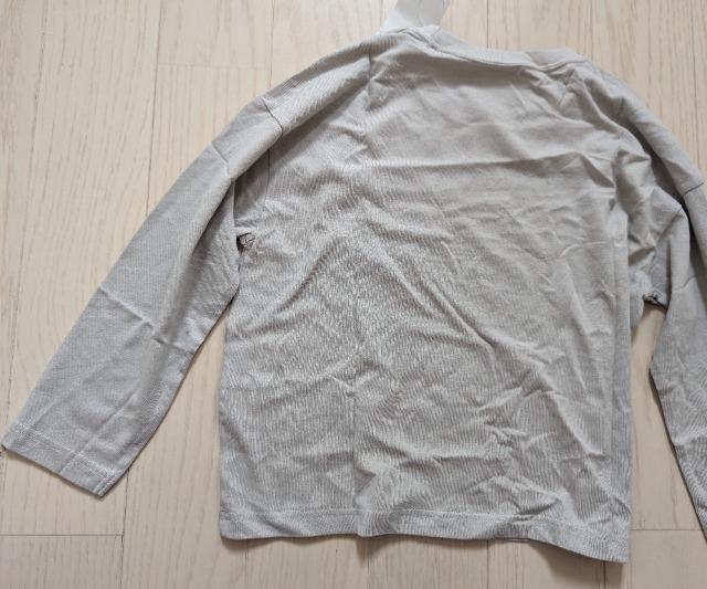 120★綿100%★ビッグシルエット長袖Tシャツ★ロンT★送料無料 < キッズ/ベビー  120★綿100%★ビッグシルエット長袖Tシャツ★ロンT★送料無料 < キッズ/ベビーの