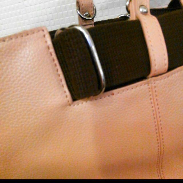 新品タグ付き 本革バッグ トートバッグ ピンク < 女性ファッション  新品タグ付き 本革バッグ トートバッグ ピンク < 女性ファッションの