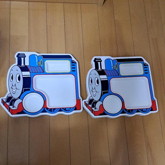 きかんしゃトーマスのプレート2枚セット < おもちゃ  きかんしゃトーマスのプレート2枚セット  < おもちゃの