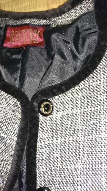 美品☆女性。デザインブレザー。Mサイズ。 < 女性ファッション  美品☆女性。デザインブレザー。Mサイズ。 < 女性ファッションの