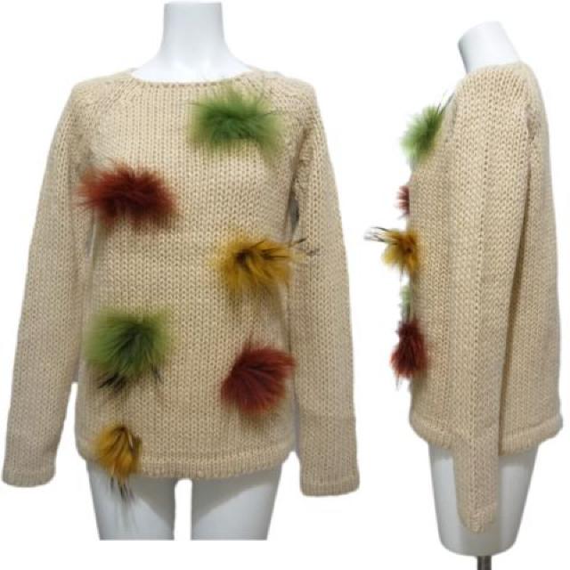 新品ブルーガールblugirlファーポンポン付セーター ベ < ブランド 新品ブルーガールblugirlファーポンポン付セーター ベ < ブランドの
