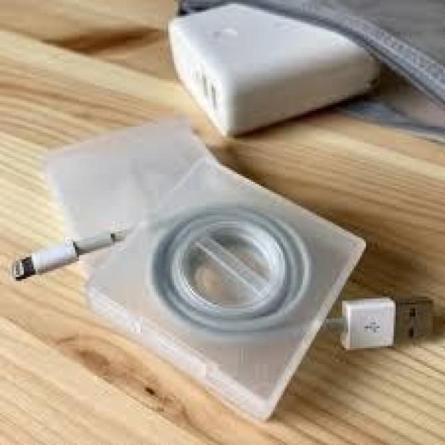 新品未使用 無印良品 ケーブル収納 角型 送料込み < ブランド  新品未使用 無印良品 ケーブル収納 角型 送料込み < ブランドの
