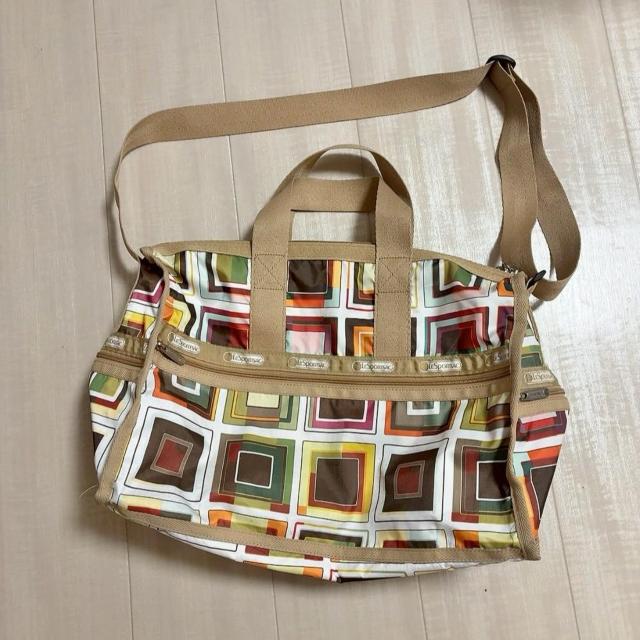 ��LeSportsac/���X�|�[�g�T�b�N����ԃ{�X�g���o�b�O�����g���l�p�i�q��*���s�o�b�O  �� �u�����h�� 