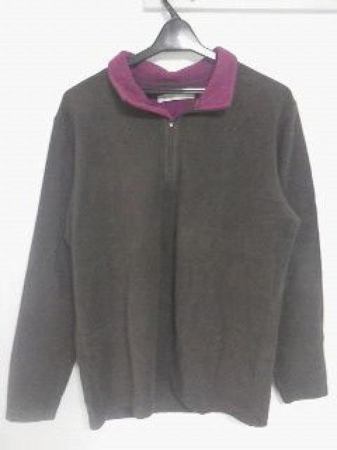 F[200UNIQLOYt[XVc uE l   uh 