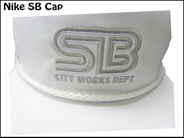 新品正規品 SB NIKE ナイキ エスビー CITY WORKS 白 スナップ式 < 男性ファッション  新品正規品 SB NIKE ナイキ エスビー CITY WORKS 白 スナップ式 < 男性ファッションの